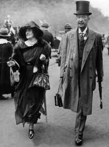 第5代カーナーヴォン伯爵と夫人アルミナ (1921年)